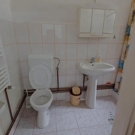Pensiunea La Maison Verte * Pietroasa (Bihor)